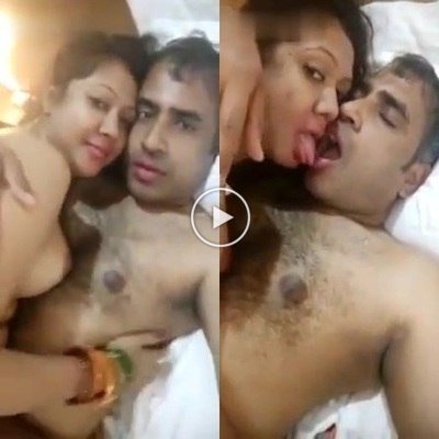 New-marriage-horny-couple-delhi-xxx-having-viral-mms.jpg
