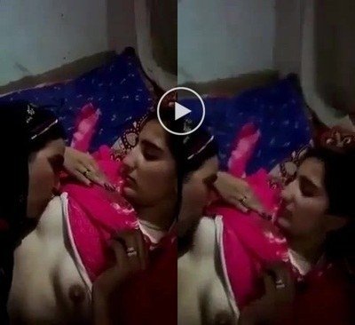 Paki-horny-beautiful-girls-pakistan-beegcom-suck-lesbian-viral-mms.jpg