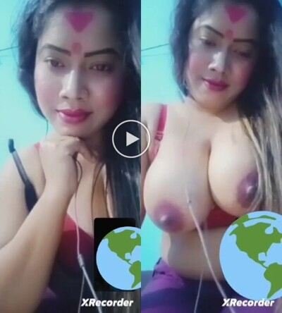 Beautiful-horny-xxx-bhabi-hd-shows-big-boobs-viral-mms.jpg