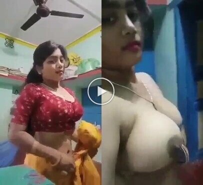 desi-bhabhi-xxx-videos-hot-Boudi-shows-big-boob-bf-viral-mms.jpg