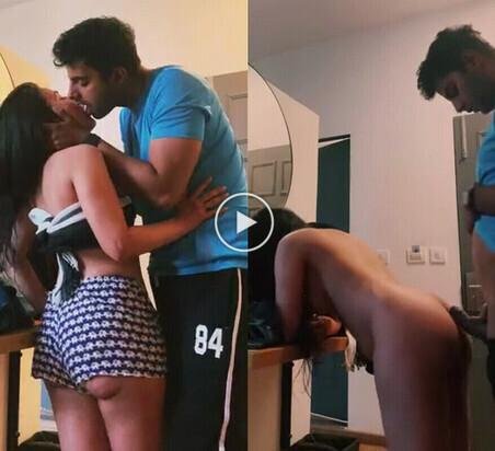 pron-indya-horny-lover-couple-get-fuck-viral-mms.jpg