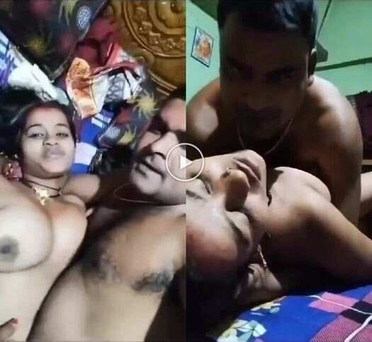 Village-big-boobs-young-bhabhi-ki-sexy-video-fuck-bf.jpg