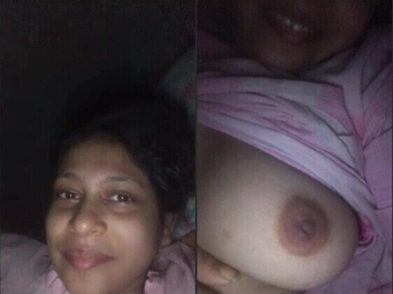 Bangladeshi-muslim-girl-desi-nude-web-nude-big-boobs.jpg