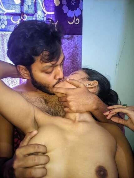 Beautiful-horny-Bengali-sexy-couple-sexy-film-video-india-sex-HD.jpg