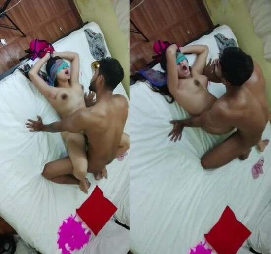 Bangladeshi-hottest-figured-horny-girl-desivdo-live-painful-fucked-bf.jpg