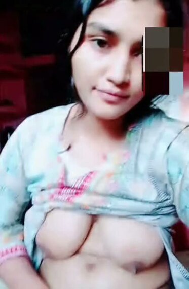Pak-beautiful-village-muslim-babe-sex-pak-com-nude-mms.jpg