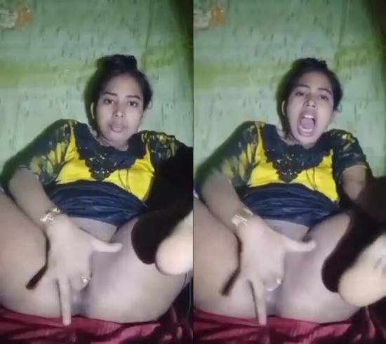 Bangladeshi-muslim-horny-village-girl-x-videos-tik-tok-masturbating.jpg